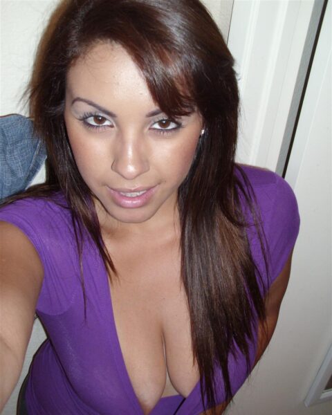 UK Phone Babes Chatline - Nympho Girls sex number